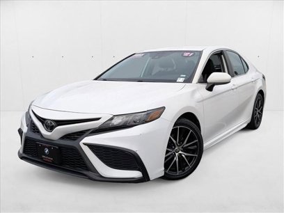 Used 2021 Toyota Camry SE
