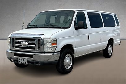 Used 2014 Ford E-350 and Econoline 350 XLT