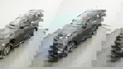 New 2025 Toyota Sienna XLE