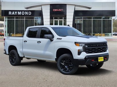 Used 2024 Chevrolet Silverado 1500 Custom Trail Boss w/ LPO, Dark Essentials Package