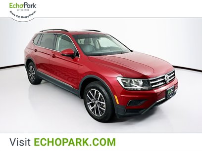 Used 2020 Volkswagen Tiguan SE w/ Panoramic Sunroof Package