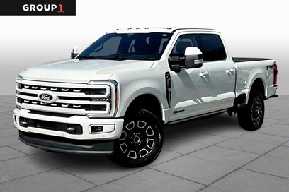 Certified 2023 Ford F350 Platinum w/ FX4 Off-Road Package