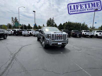 New 2025 GMC Sierra 3500 Denali w/ Denali Reserve Package