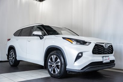 Used 2022 Toyota Highlander XLE