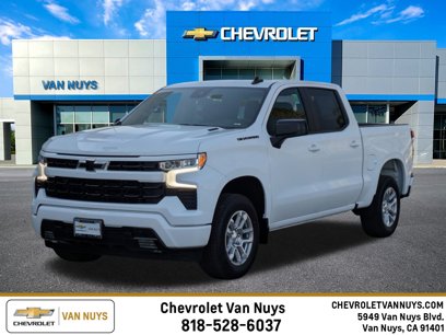 New 2025 Chevrolet Silverado 1500 RST w/ LPO, Dark Essentials Package