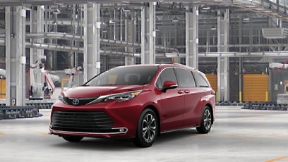 New 2025 Toyota Sienna Platinum