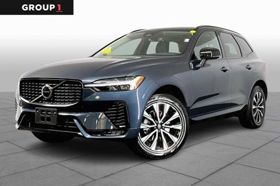 Used 2025 Volvo XC60 B5 Core w/ Climate Package