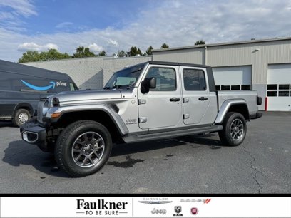 Used 2021 Jeep Gladiator Overland w/ Popular Equipment Package