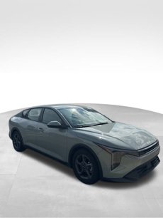 Used 2025 Kia K4 LXS