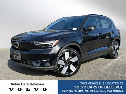 New 2025 Volvo EX40 Plus w/ Climate Package