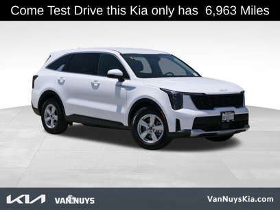 Certified 2025 Kia Sorento LX