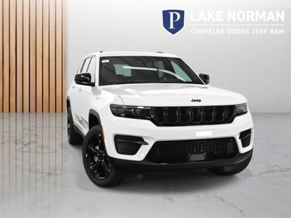 New 2025 Jeep Grand Cherokee Altitude