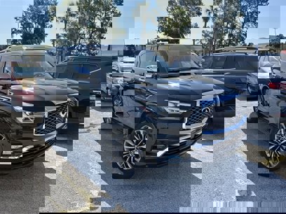 Used 2018 INFINITI QX80 2WD w/ Deluxe Technology Package
