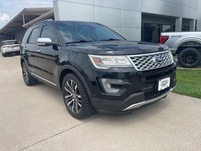 Used 2017 Ford Explorer Platinum