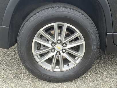 Used 2023 Chevrolet Traverse LT