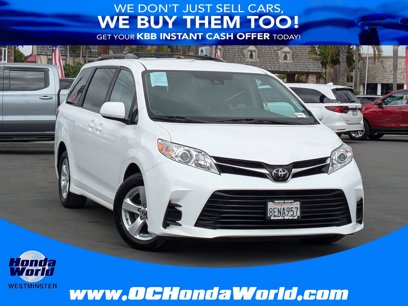 Used 2018 Toyota Sienna LE