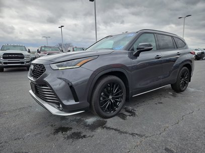 Used 2023 Toyota Highlander XSE