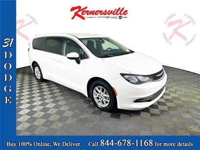 Used 2018 Chrysler Pacifica Touring