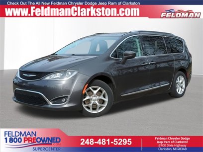 Used 2018 Chrysler Pacifica Touring-L Plus w/ Tire & Wheel Group