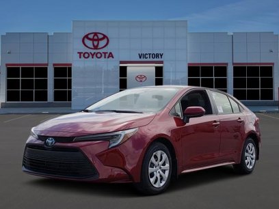 New 2025 Toyota Corolla LE