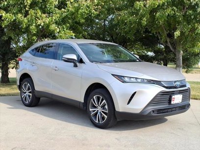 Certified 2022 Toyota Venza LE