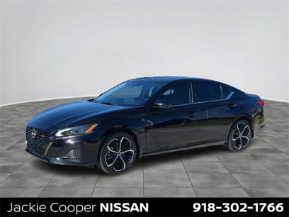 Used 2023 Nissan Altima 2.5 SR w/ SR Premium Package