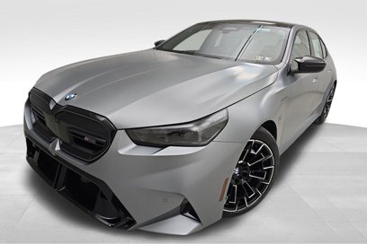 New 2026 BMW M5 w/ Executive Package