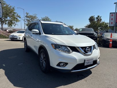 Used 2016 Nissan Rogue SL w/ SL Premium Package