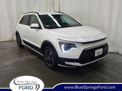 Used 2025 Kia Niro EX