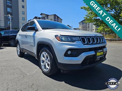 Used 2024 Jeep Compass Latitude