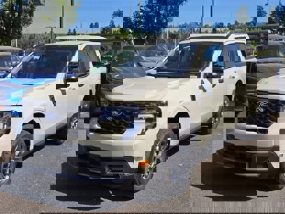 New 2025 Ford Maverick XLT