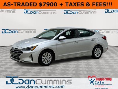 Used 2020 Hyundai Elantra SE w/ Cargo Package (C1)
