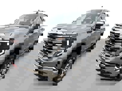 New 2025 GMC Sierra 1500 SLE