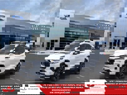 New 2025 Ford Escape SE w/ Class II Trailer Tow Package