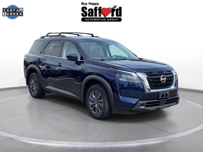 Used 2024 Nissan Pathfinder SV