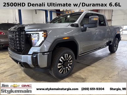 New 2025 GMC Sierra 2500 Denali Ultimate w/ Max Trailering Package