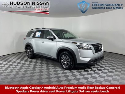Used 2025 Nissan Pathfinder SV