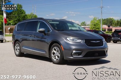 Used 2023 Chrysler Pacifica Limited