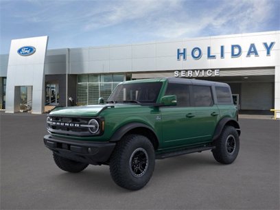 New 2024 Ford Bronco Outer Banks w/ Sasquatch Package