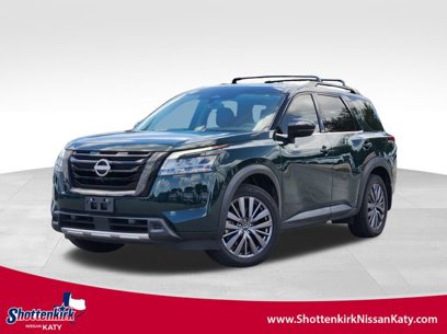 Used 2023 Nissan Pathfinder SL w/ SL Premium Package