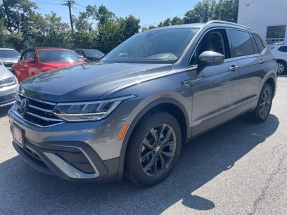 Used 2023 Volkswagen Tiguan SE