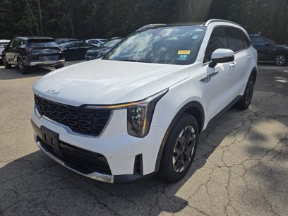 Used 2024 Kia Sorento S w/ Panoramic Sunroof Package