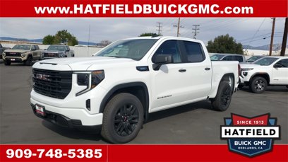 New 2025 GMC Sierra 1500 Pro w/ Graphite Edition