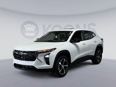 New 2025 Chevrolet Trax RS w/ Sunroof Package