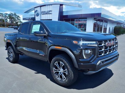 New 2025 GMC Canyon AT4 w/ AT4 Premium Package