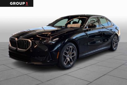 New 2025 BMW i5 xDrive40 w/ Premium Package