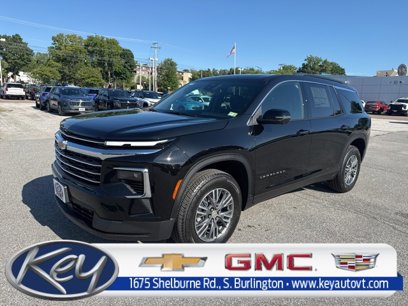 New 2025 Chevrolet Traverse LT w/ Driver Confidence Package