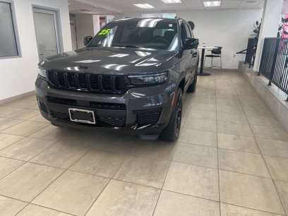 New 2025 Jeep Grand Cherokee L Altitude
