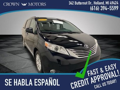 Used 2017 Toyota Sienna XLE w/ XLE Navigation Package