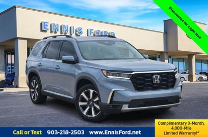 Used 2024 Honda Pilot Touring